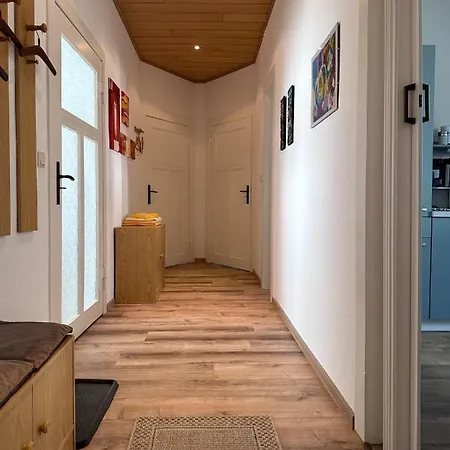 Schoene Altbauwohnung Mit Grosser Sonnenterrasse Apartment *